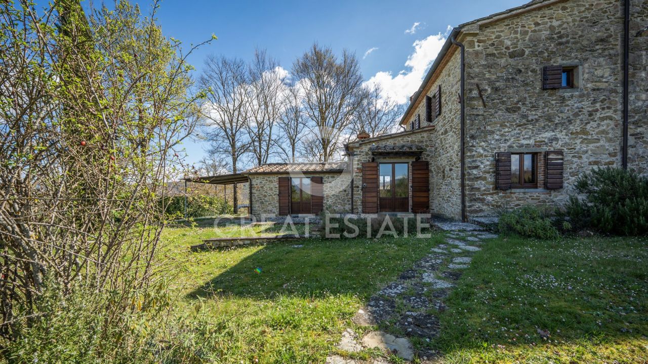 Дом Monterchi, Италия, 335 м² - фото 8
