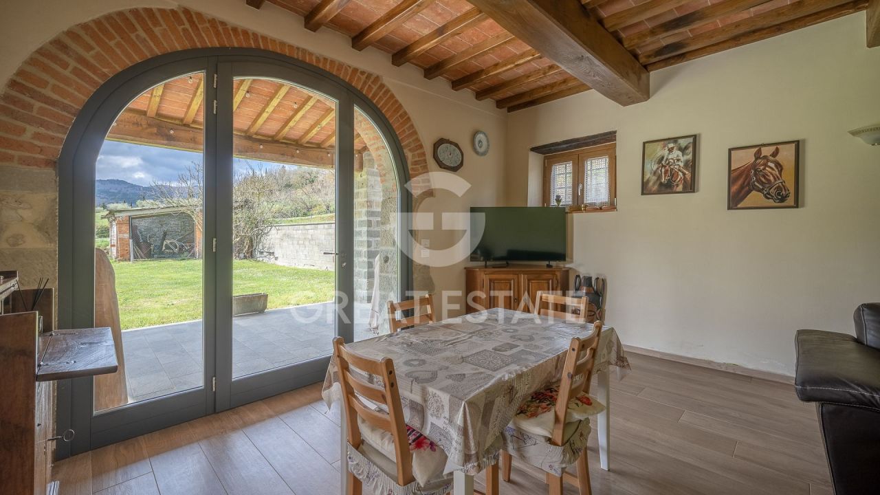 Дом Castel Focognano, Италия, 414 м² - фото 13