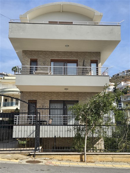 Вилла в Алании, Турция, 340 м² - фото 2