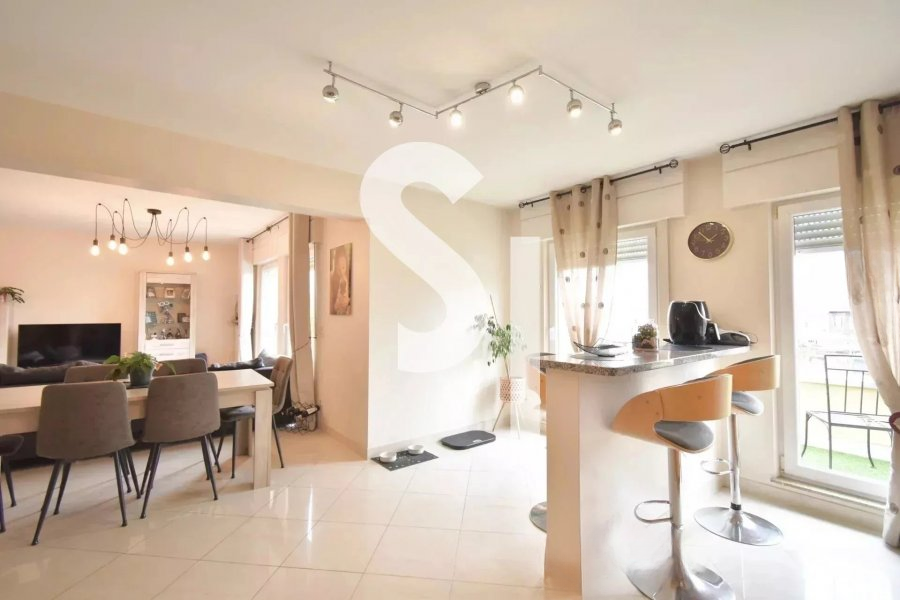 Квартира в Люксембурге, Люксембург, 150 м² - фото 1