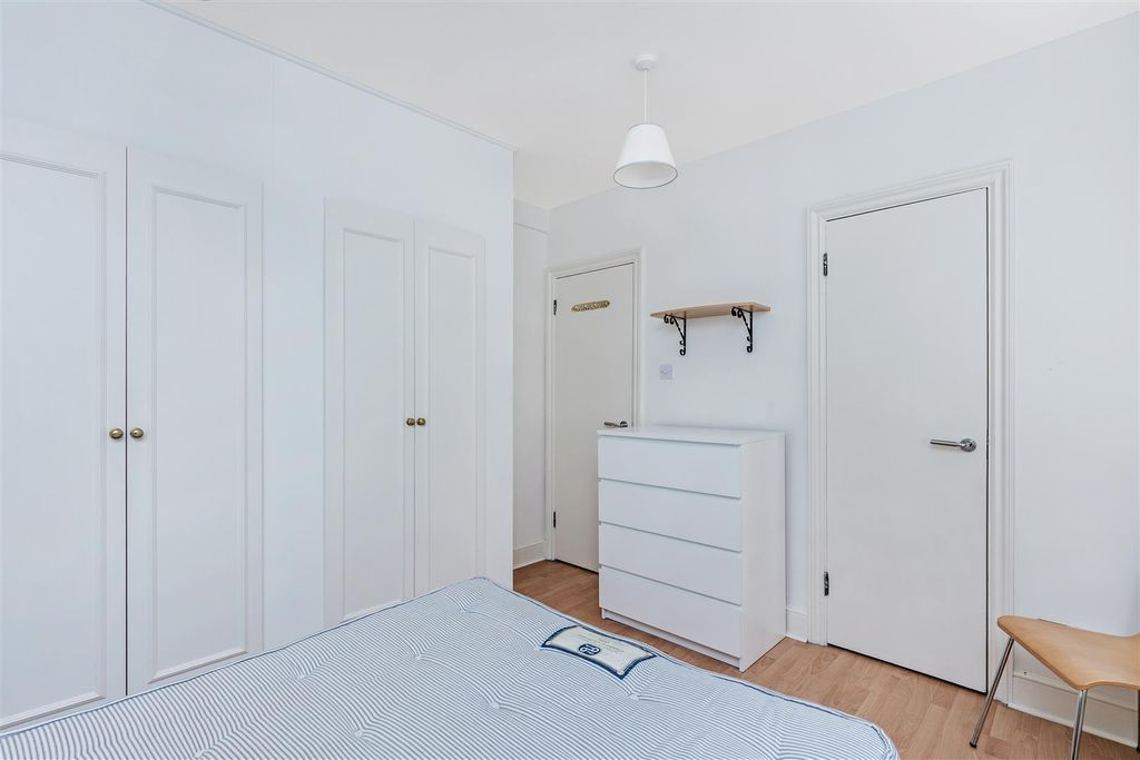 Квартира в Лондоне, Великобритания, 38 м² - фото 2