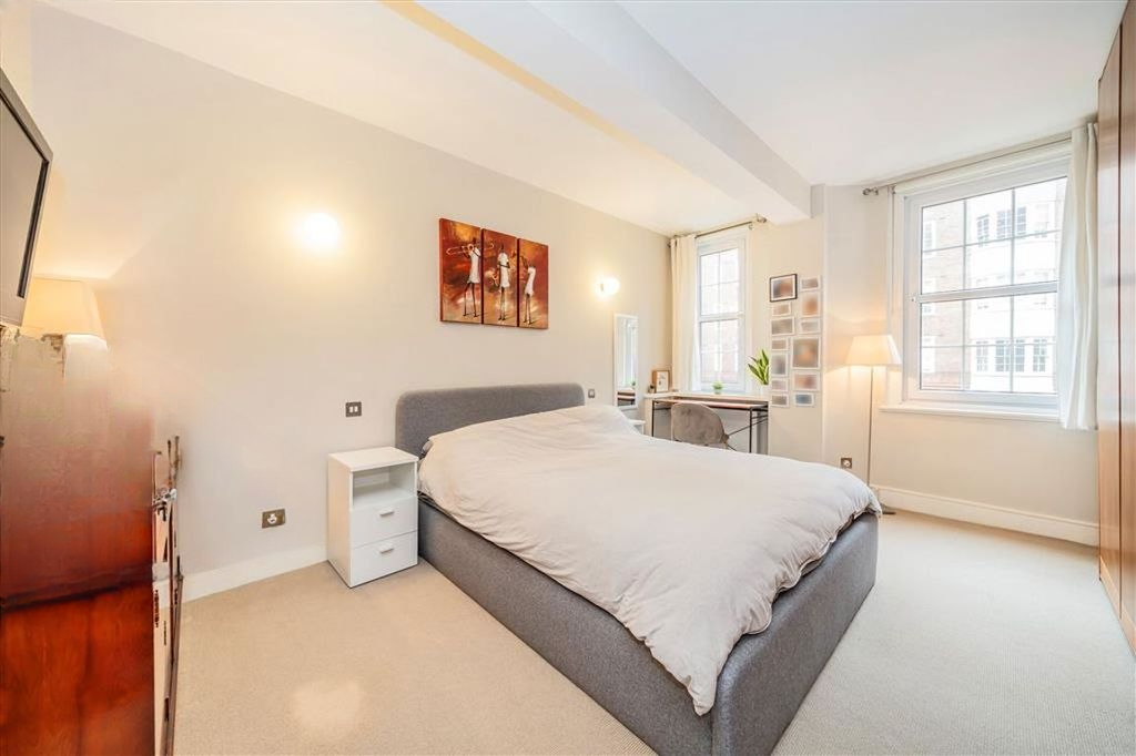 Квартира в Лондоне, Великобритания, 5 м² - фото 2