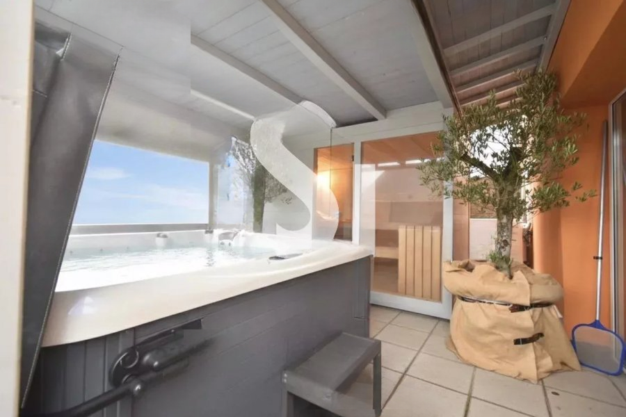 Квартира в Люксембурге, Люксембург, 150 м² - фото 3