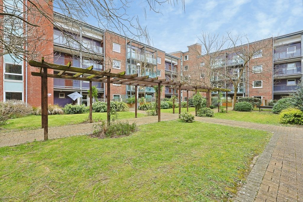 Квартира в Лондоне, Великобритания - фото 3