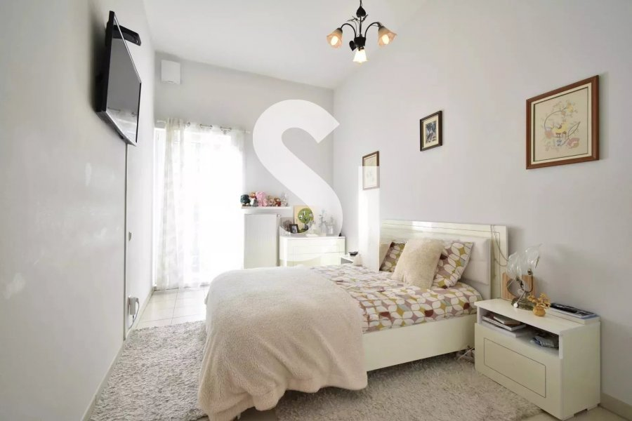 Квартира в Люксембурге, Люксембург, 80 м² - фото 4