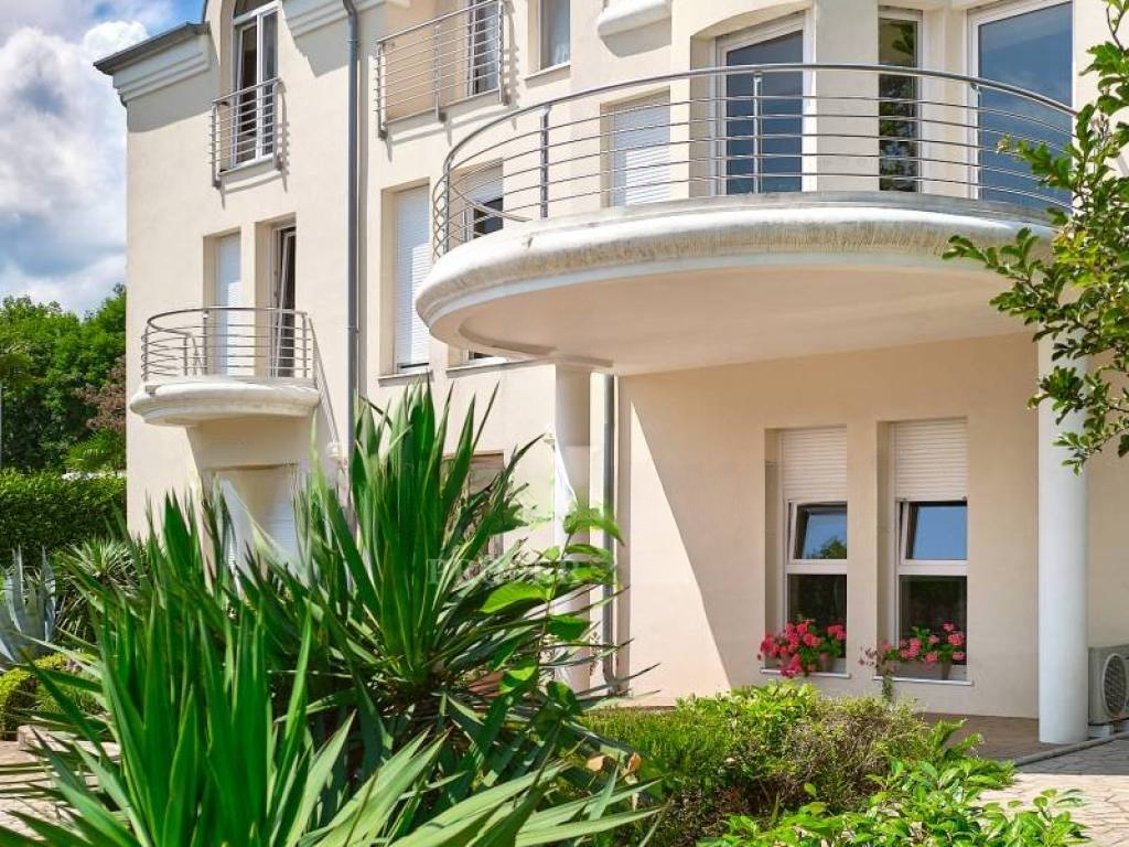 Дом в Опатии, Хорватия, 381 м² - фото 5