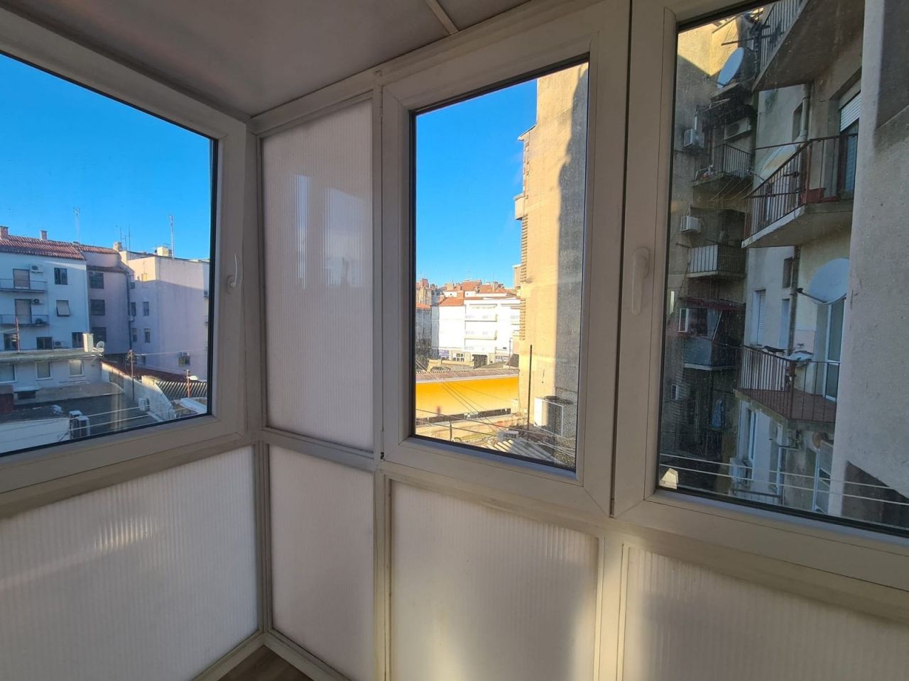 Квартира в Пуле, Хорватия, 72.83 м² - фото 1