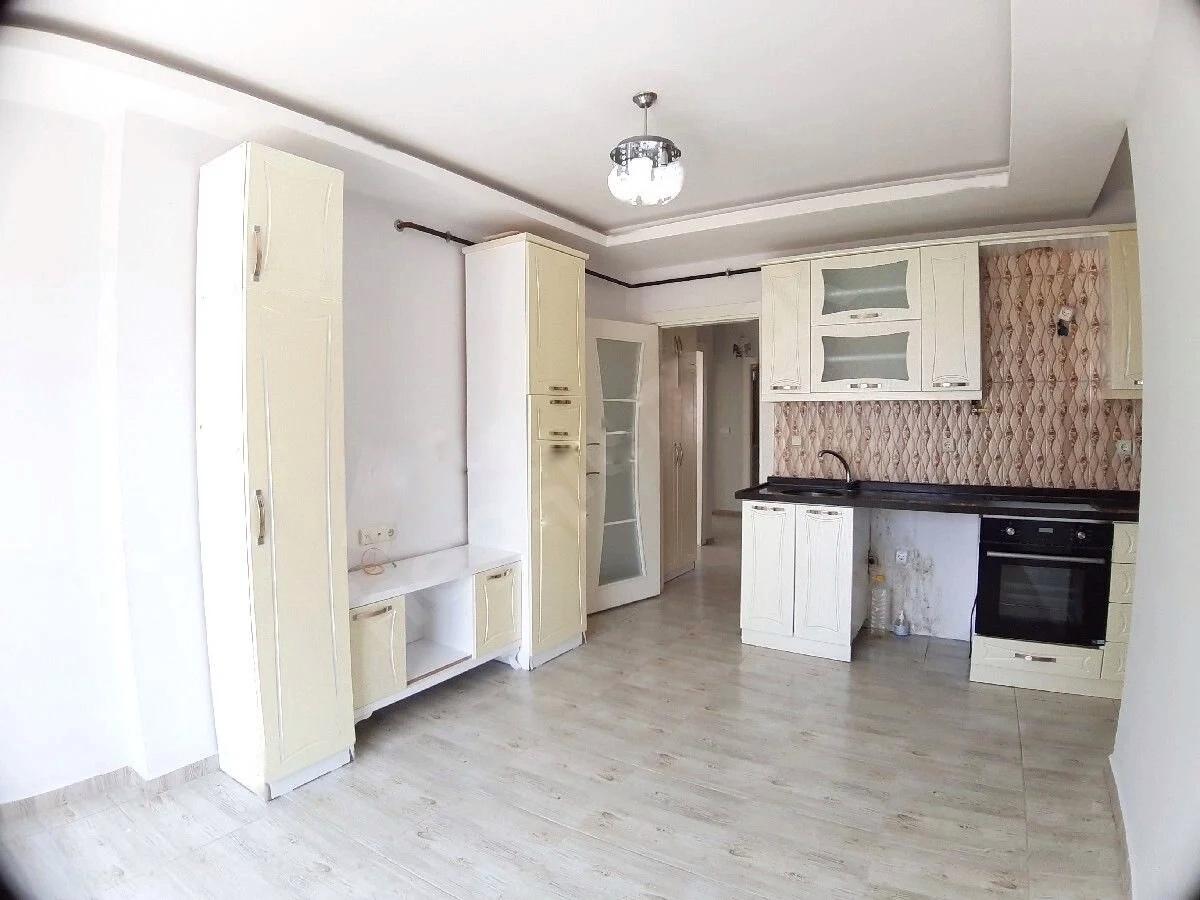 Квартира в Мерсине, Турция, 110 м² - фото 1