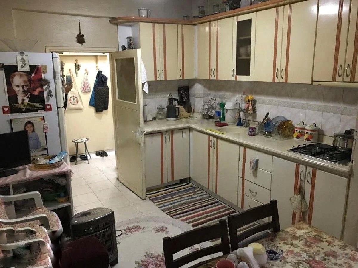 Квартира в Мерсине, Турция, 175 м² - фото 1