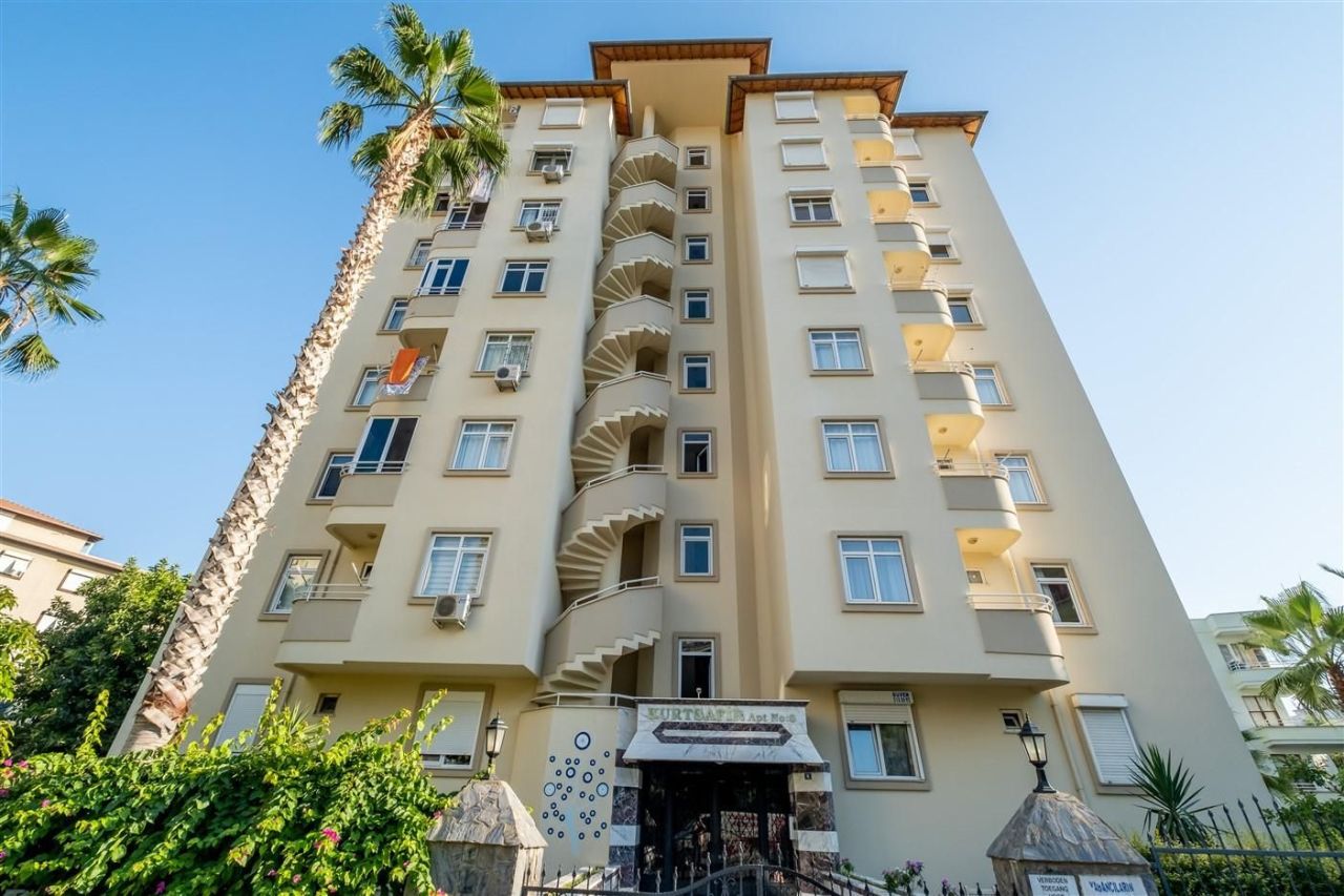 Квартира в Алании, Турция, 155 м² - фото 1