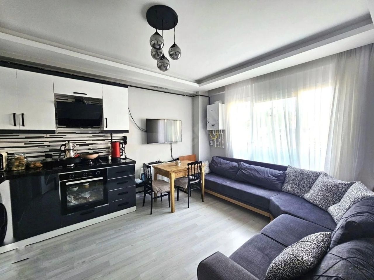 Квартира в Мерсине, Турция, 65 м² - фото 1