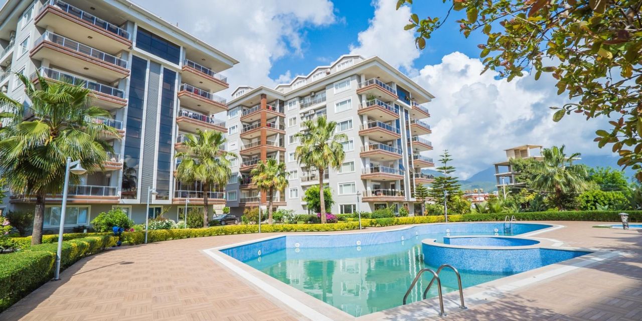 Квартира в Алании, Турция, 145 м² - фото 1