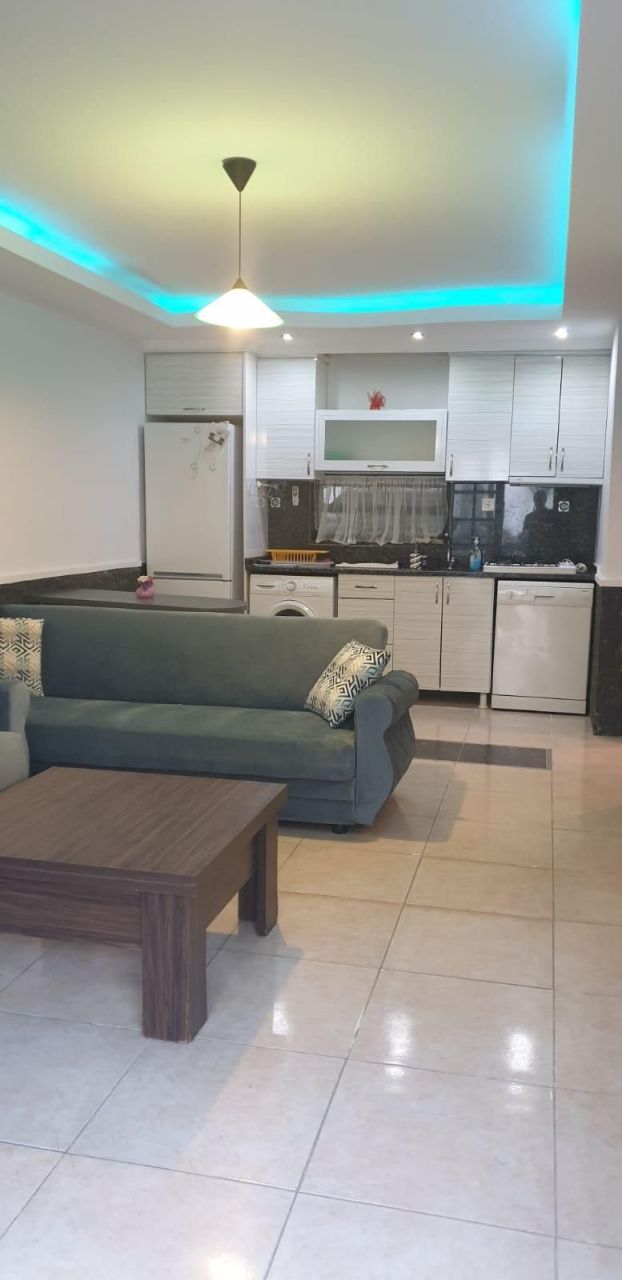 Квартира в Алании, Турция, 45 м² - фото 1