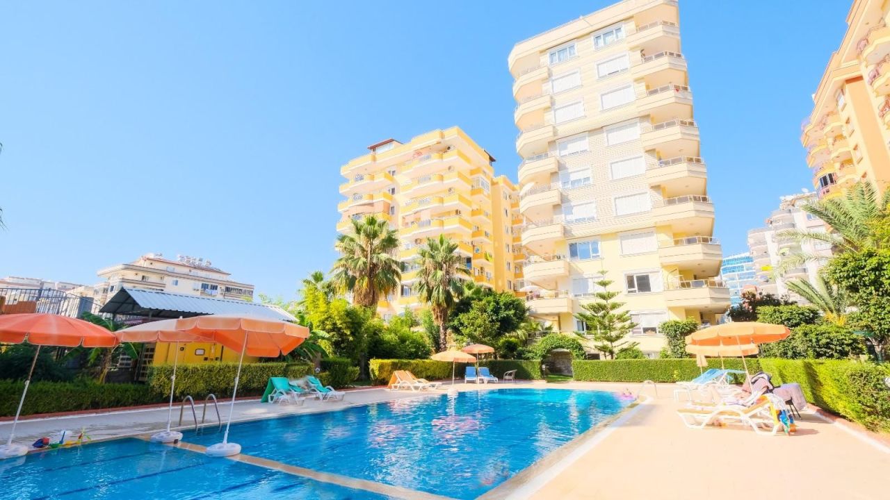 Квартира в Алании, Турция, 120 м² - фото 1