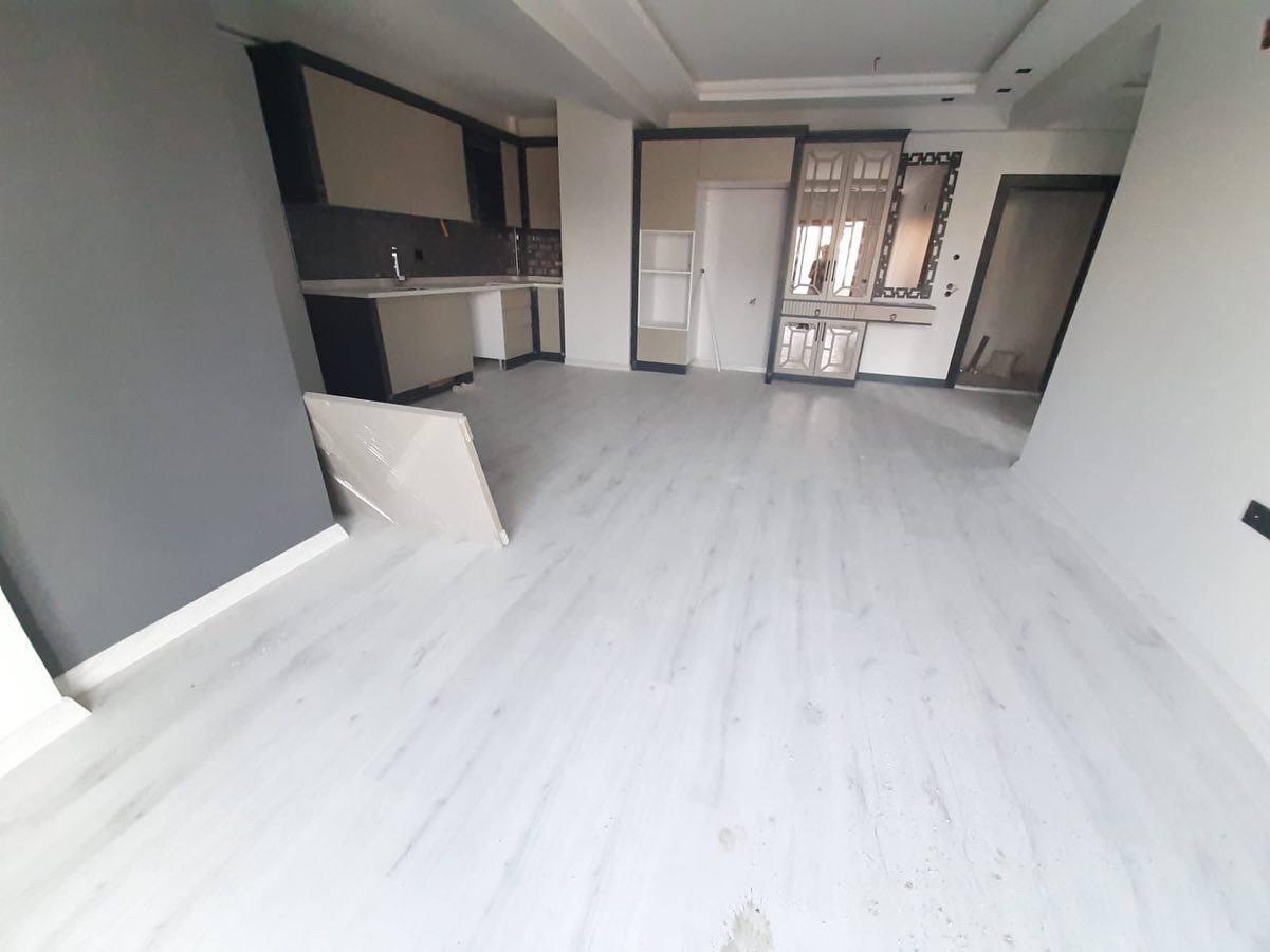 Квартира в Мерсине, Турция, 130 м² - фото 1