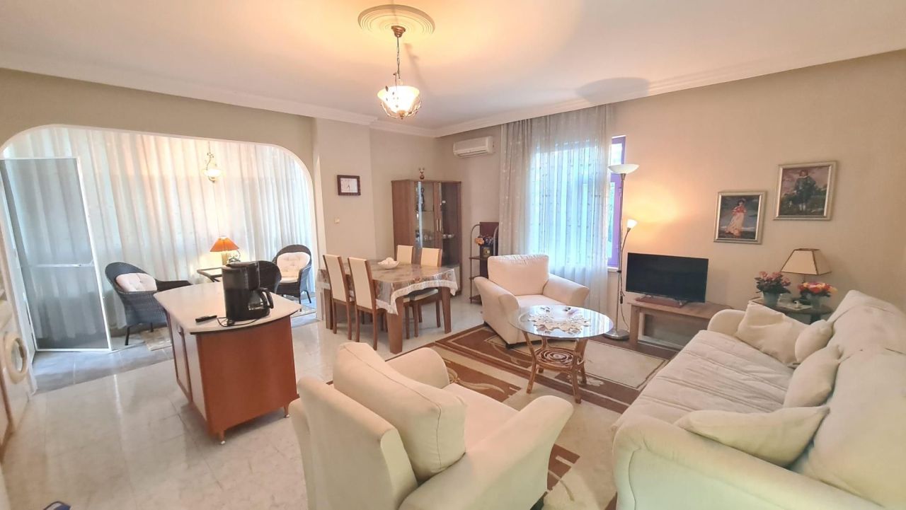 Квартира в Алании, Турция, 110 м² - фото 1