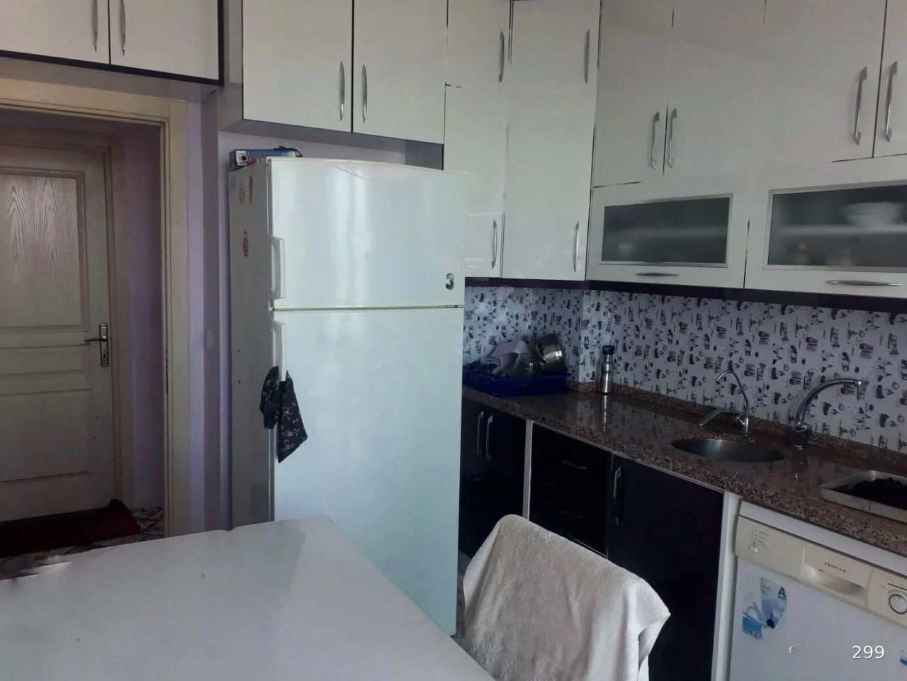 Квартира в Мерсине, Турция, 95 м² - фото 1