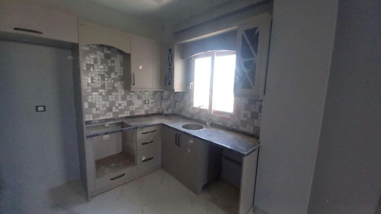 Квартира в Мерсине, Турция, 50 м² - фото 1