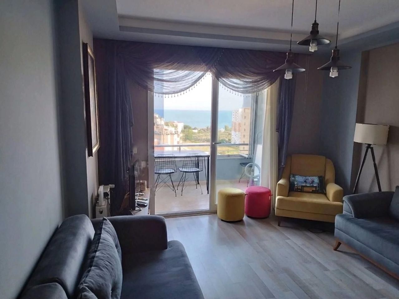Квартира в Мерсине, Турция, 50 м² - фото 1