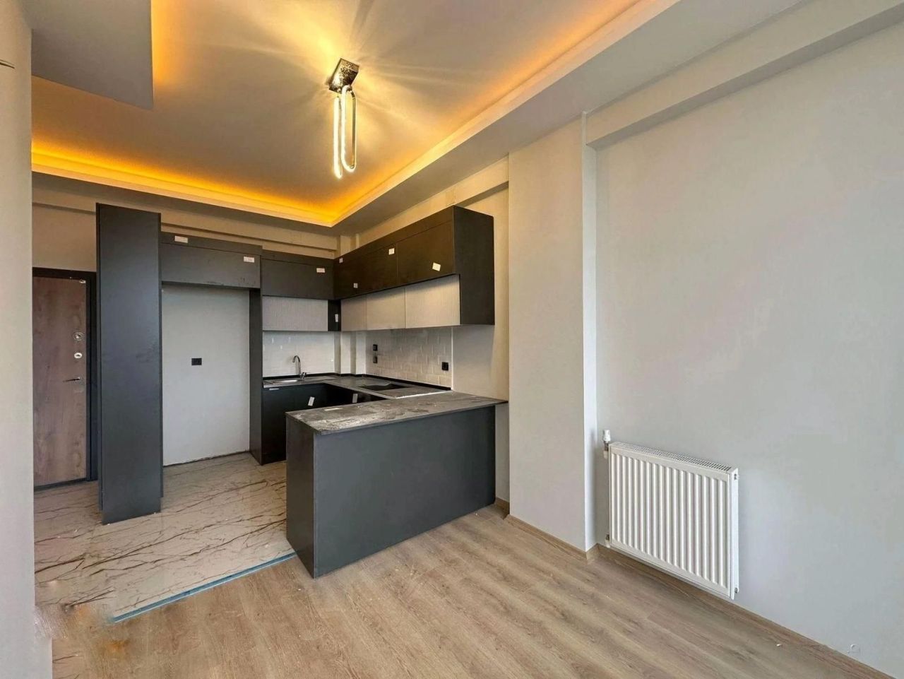 Квартира в Мерсине, Турция, 40 м² - фото 1