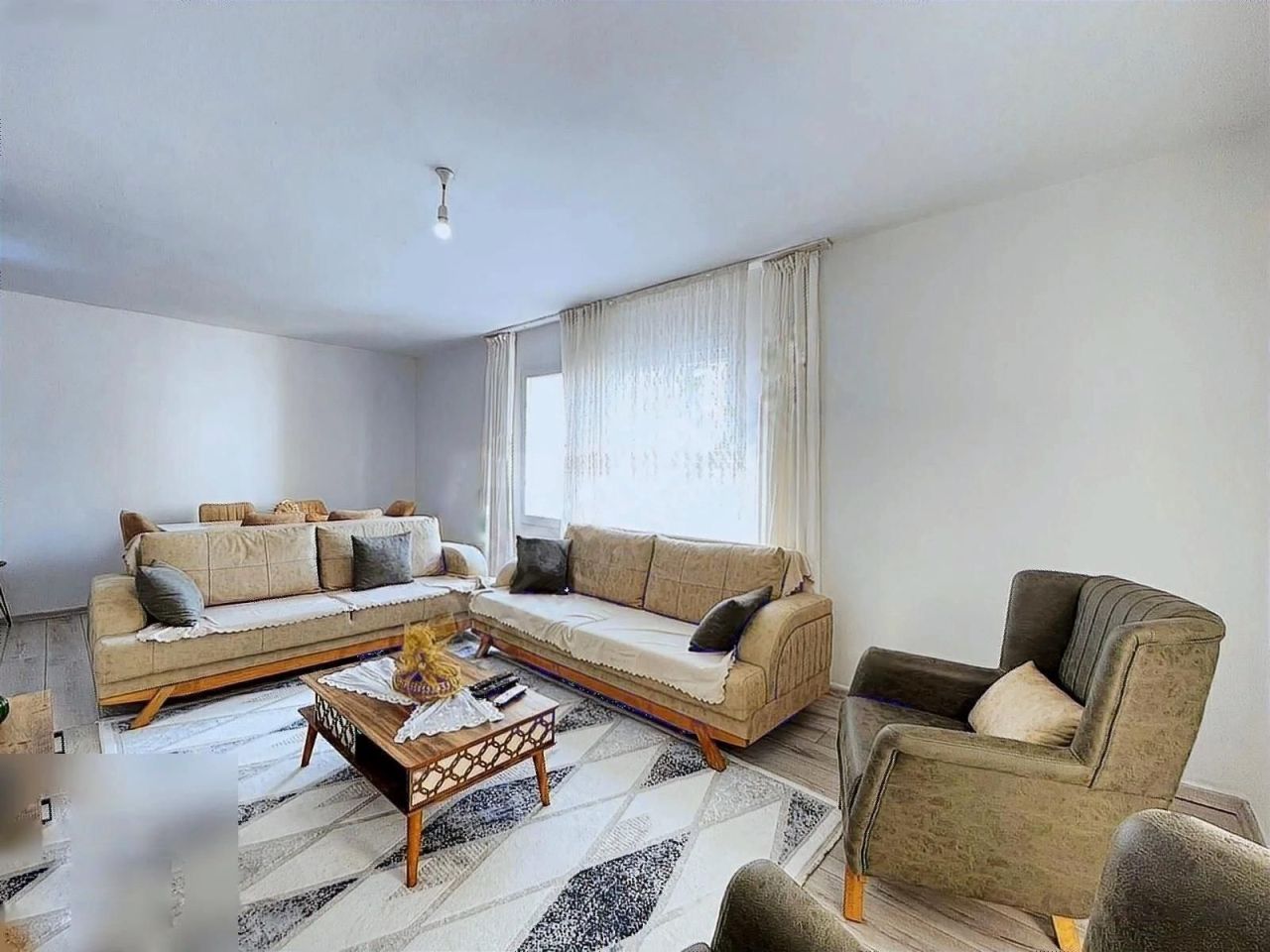 Квартира в Мерсине, Турция, 110 м² - фото 1