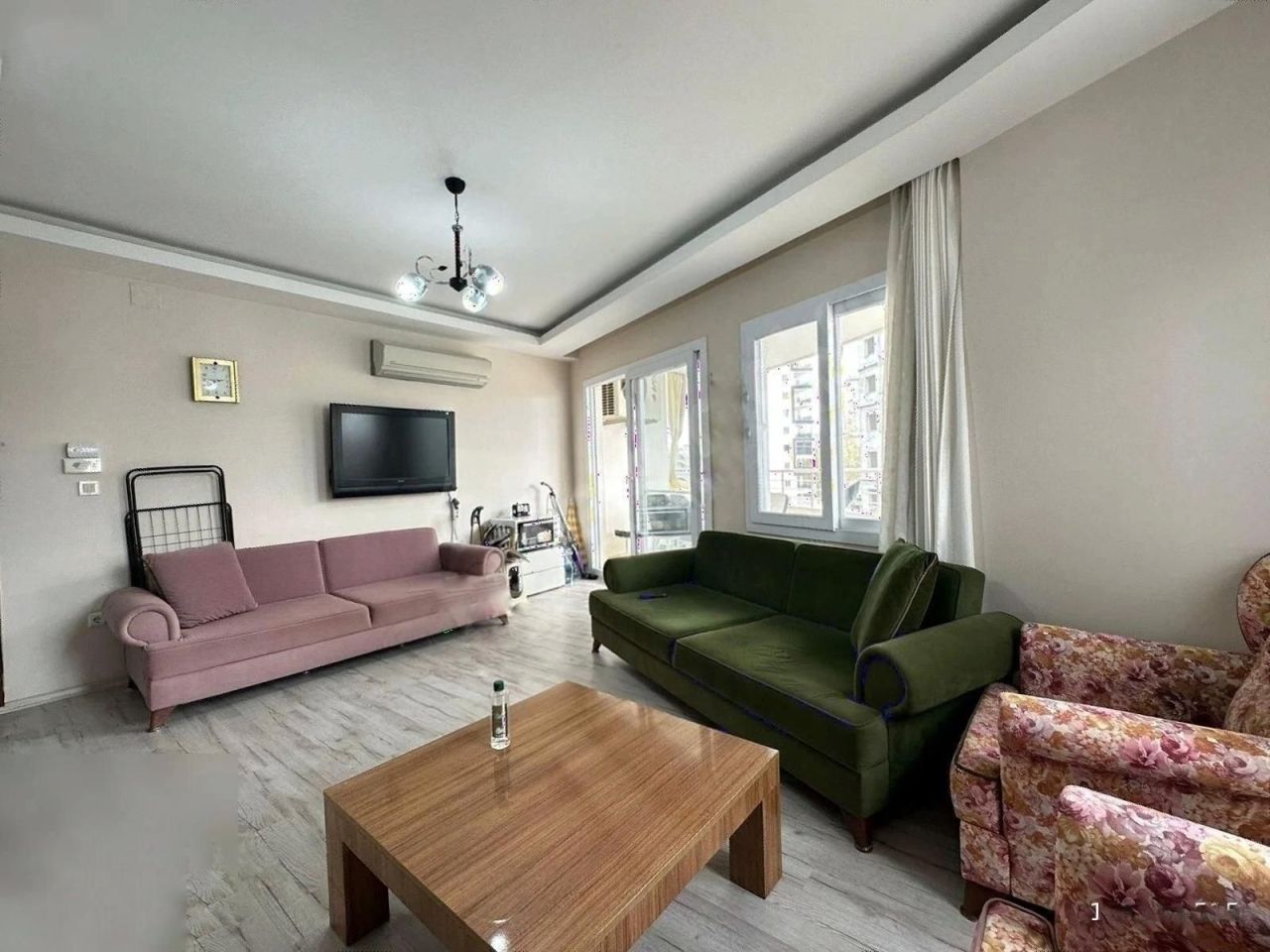 Квартира в Мерсине, Турция, 100 м² - фото 1