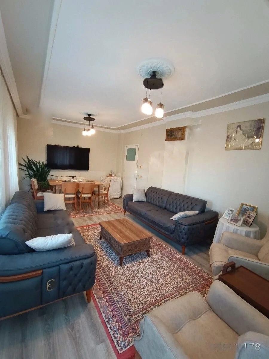 Квартира в Мерсине, Турция, 145 м² - фото 1