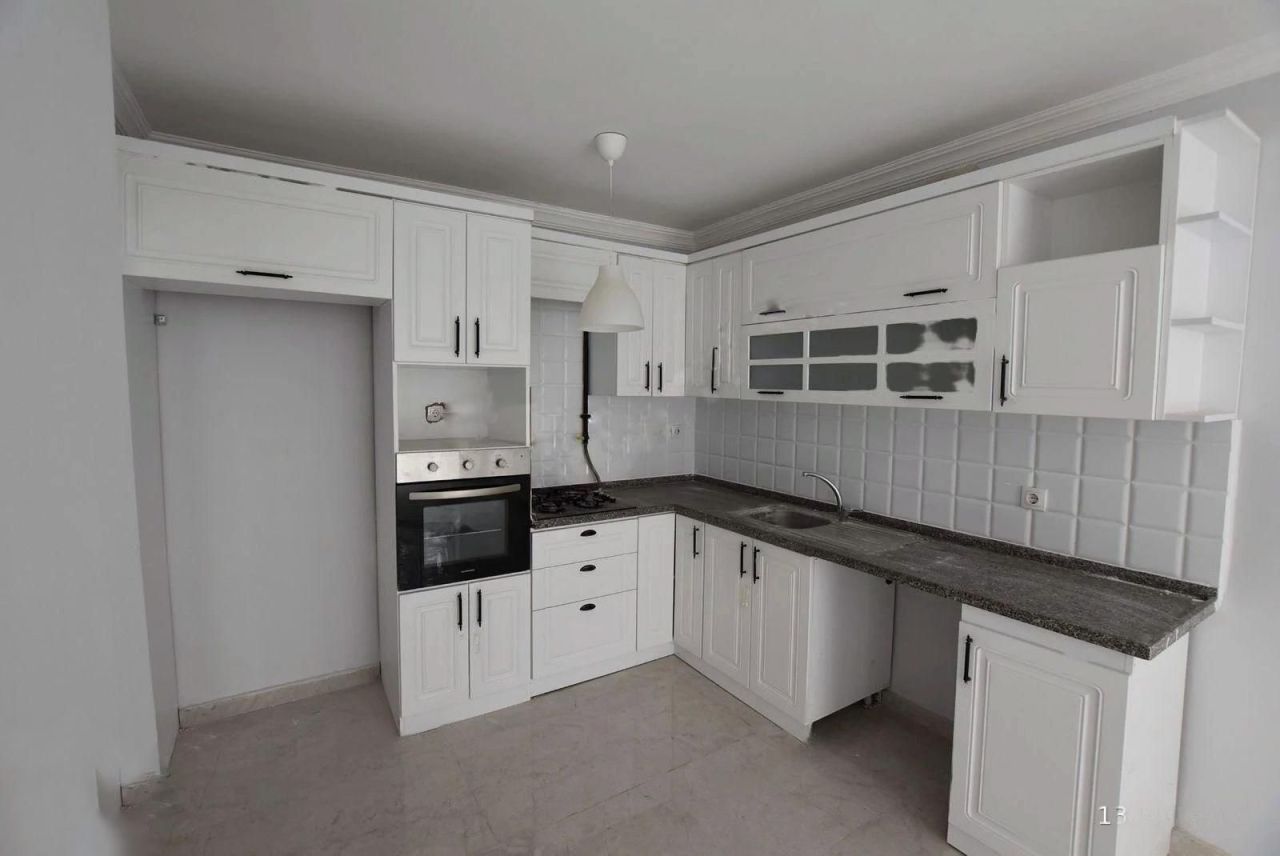 Квартира в Мерсине, Турция, 110 м² - фото 1