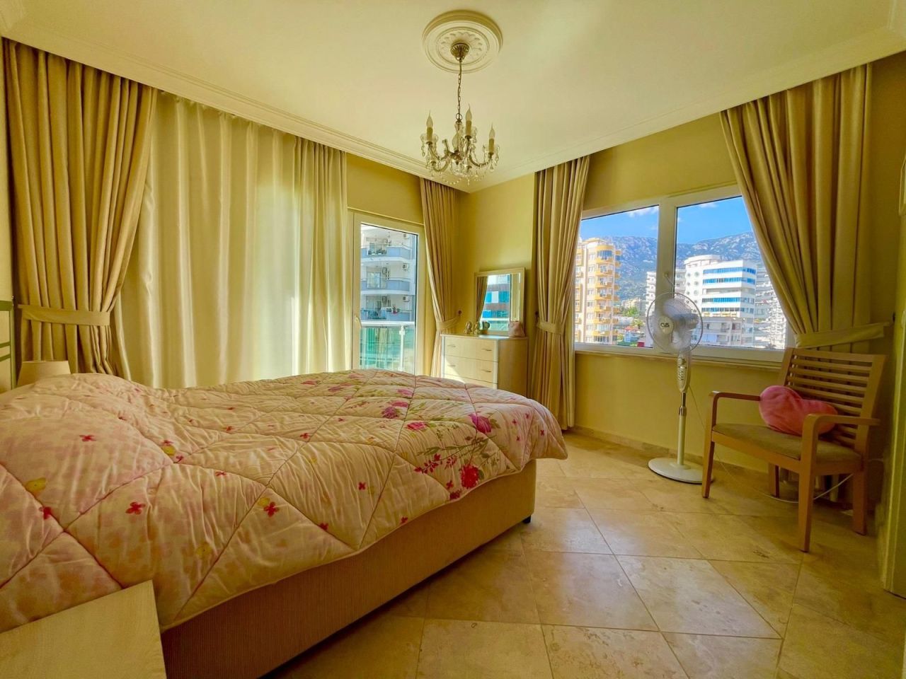 Квартира в Алании, Турция, 127 м² - фото 1