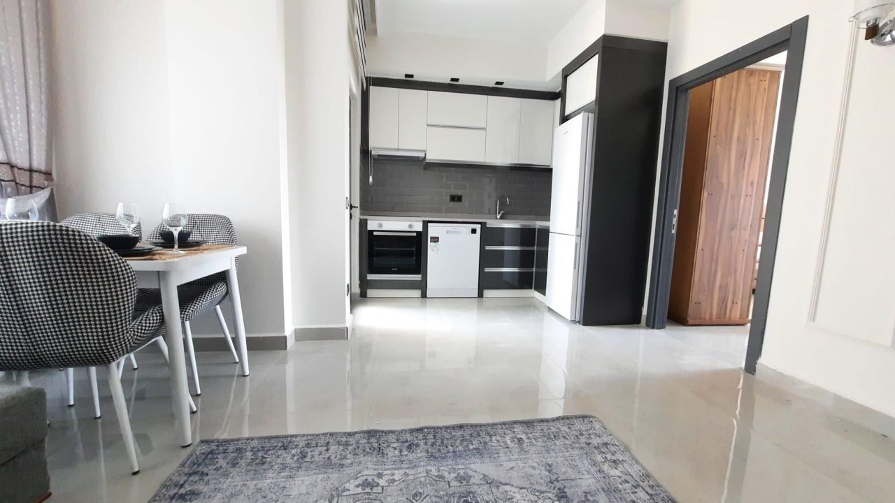 Квартира в Алании, Турция, 55 м² - фото 1