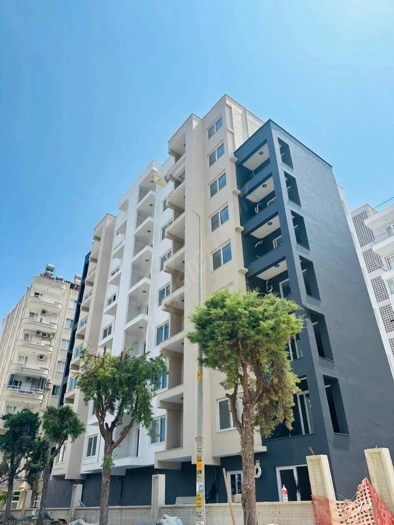 Квартира в Мерсине, Турция, 48 м² - фото 1