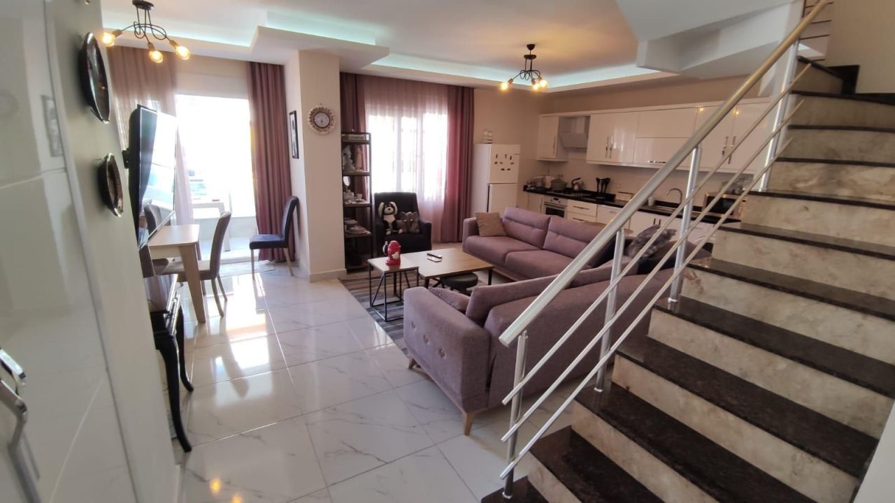 Пентхаус в Алании, Турция, 80 м² - фото 1