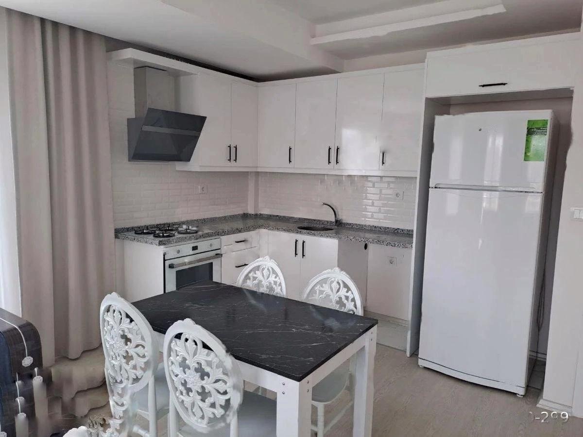 Квартира в Мерсине, Турция, 100 м² - фото 1