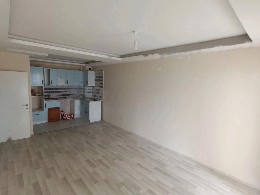 Квартира в Мерсине, Турция, 100 м² - фото 1