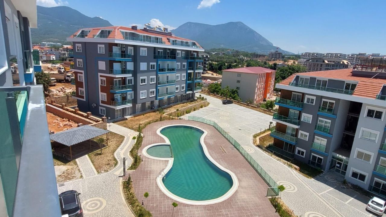 Квартира в Алании, Турция, 95 м² - фото 1