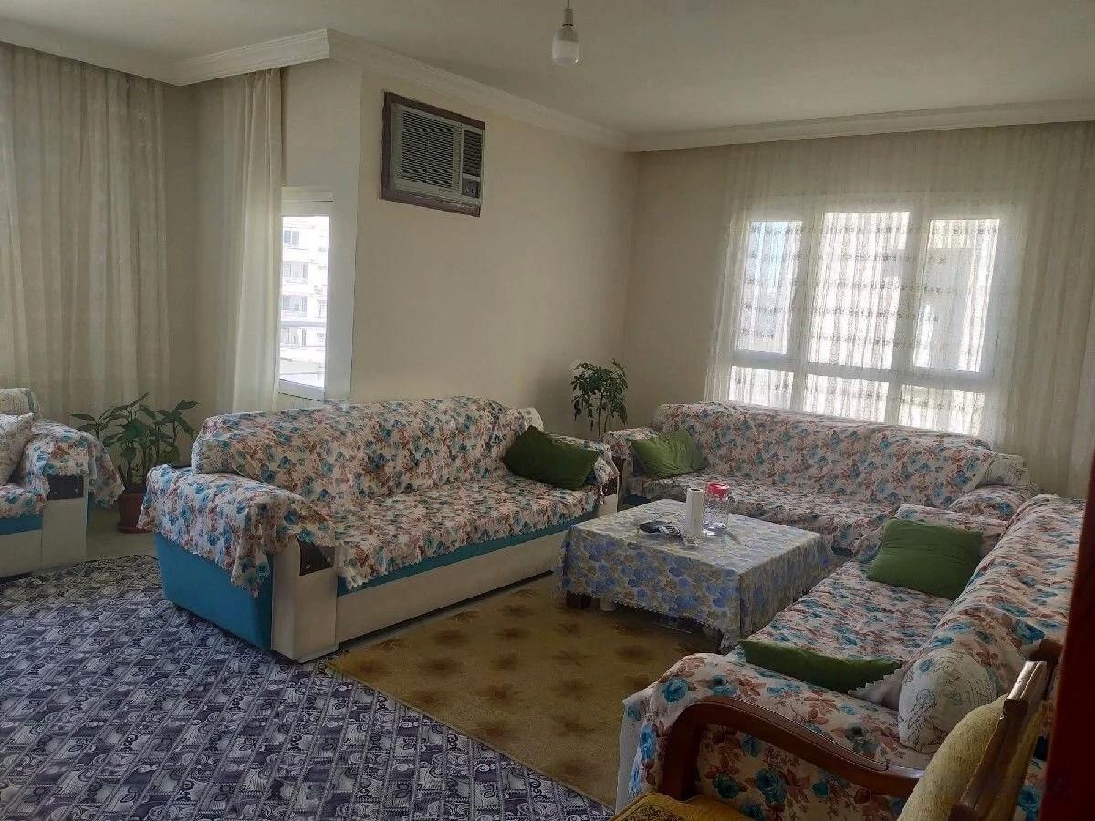 Квартира в Мерсине, Турция, 230 м² - фото 1