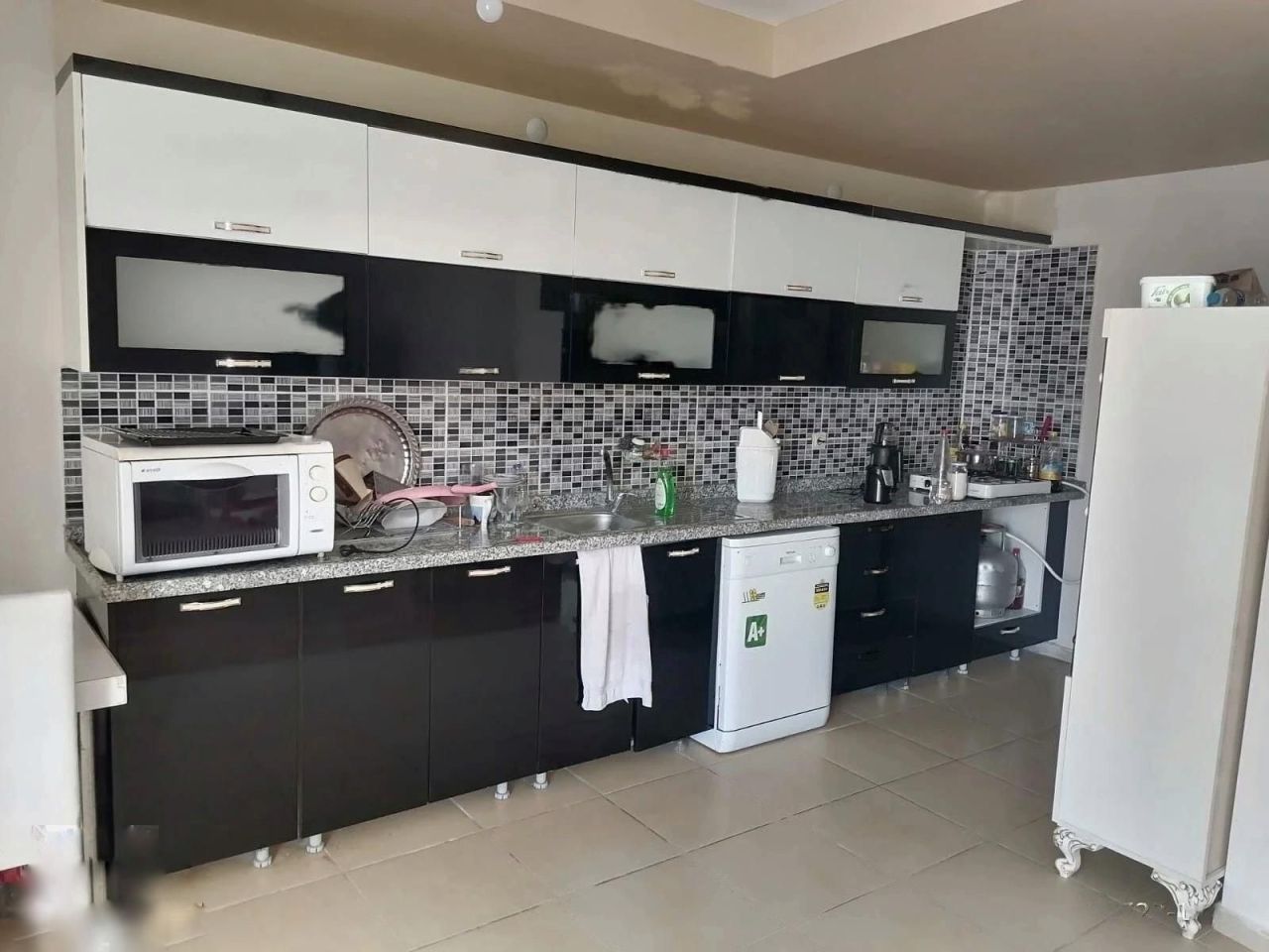 Квартира в Мерсине, Турция, 100 м² - фото 1