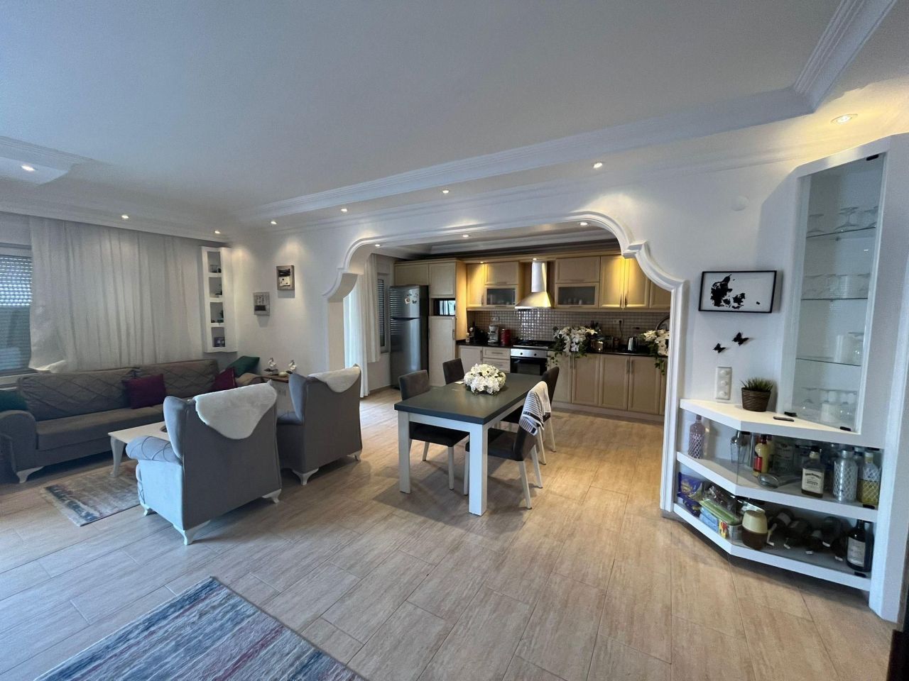 Квартира в Алании, Турция, 250 м² - фото 1