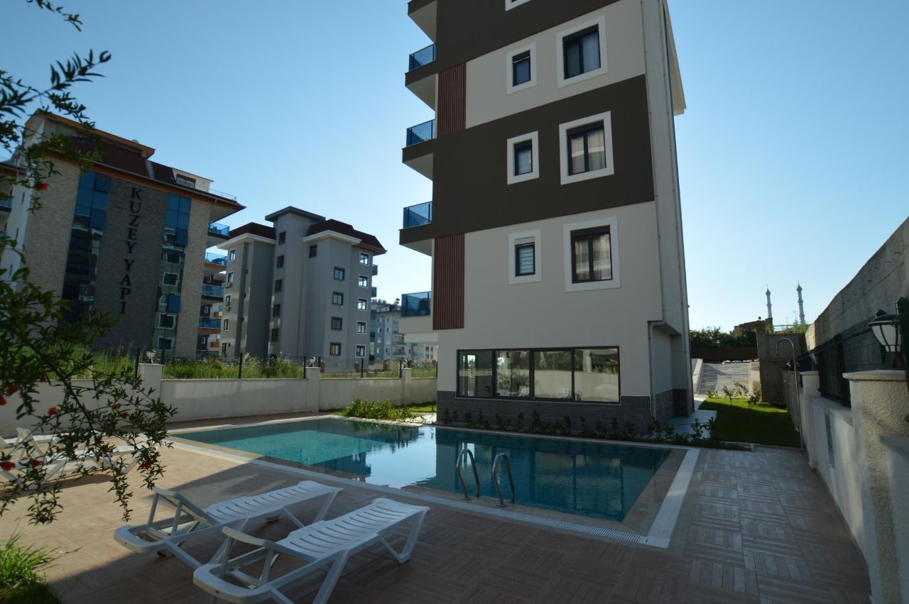 Квартира в Кестеле, Турция, 50 м² - фото 1