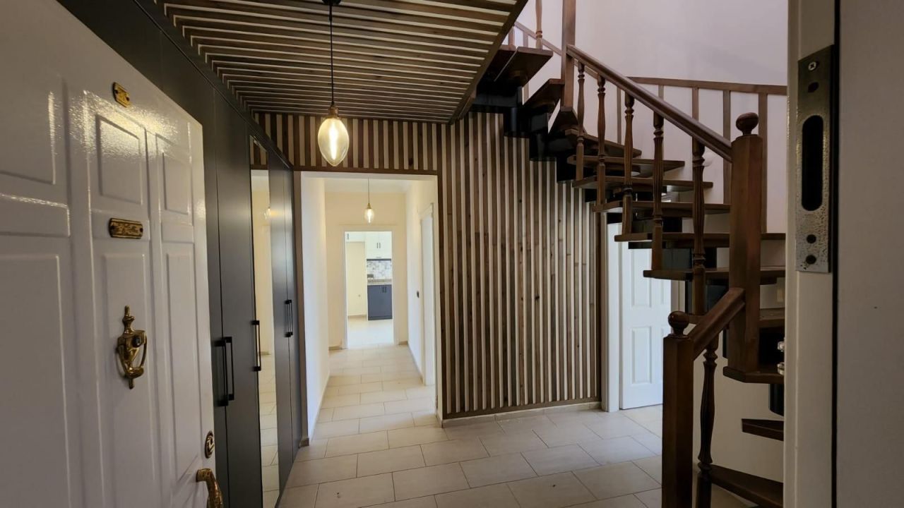 Пентхаус в Алании, Турция, 260 м² - фото 1