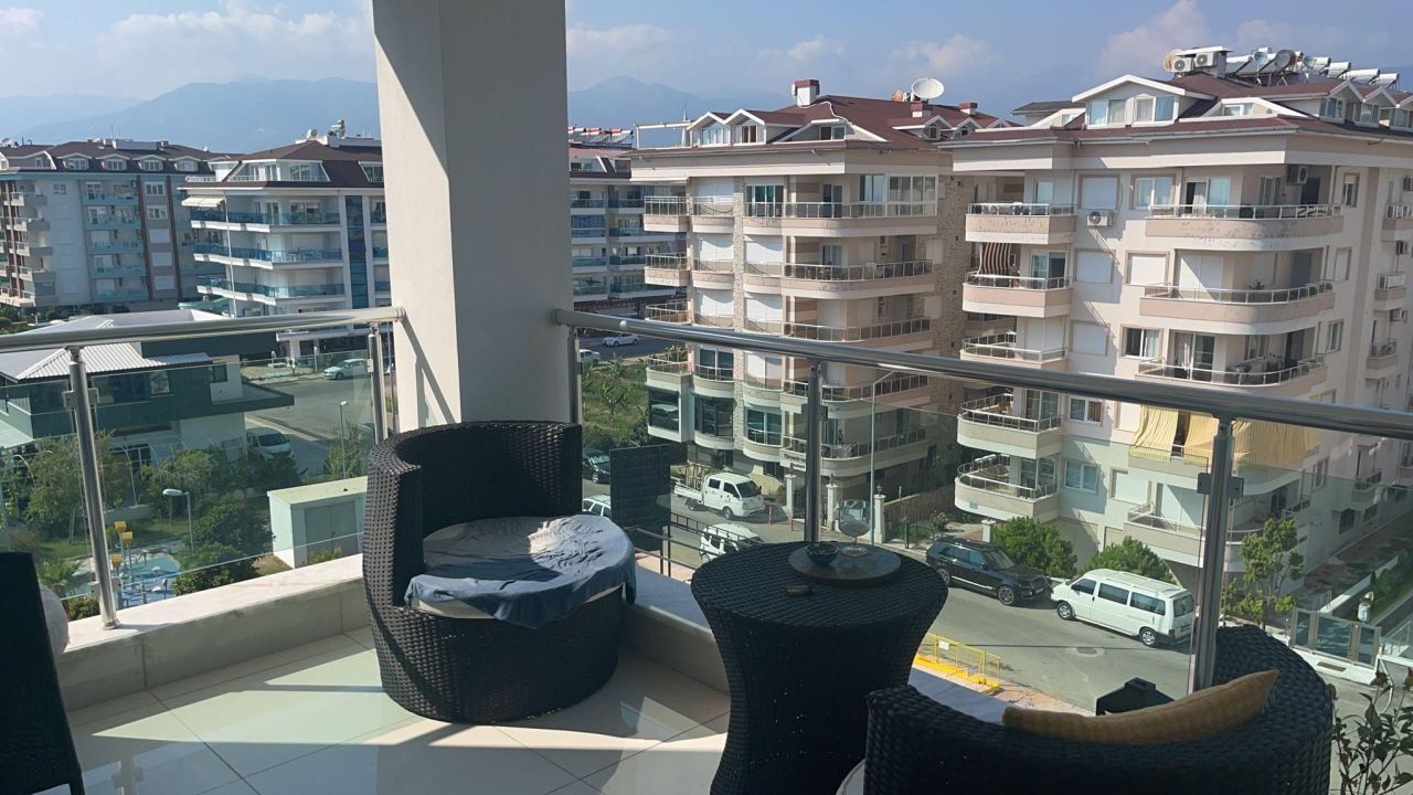 Пентхаус в Кестеле, Турция, 200 м² - фото 1