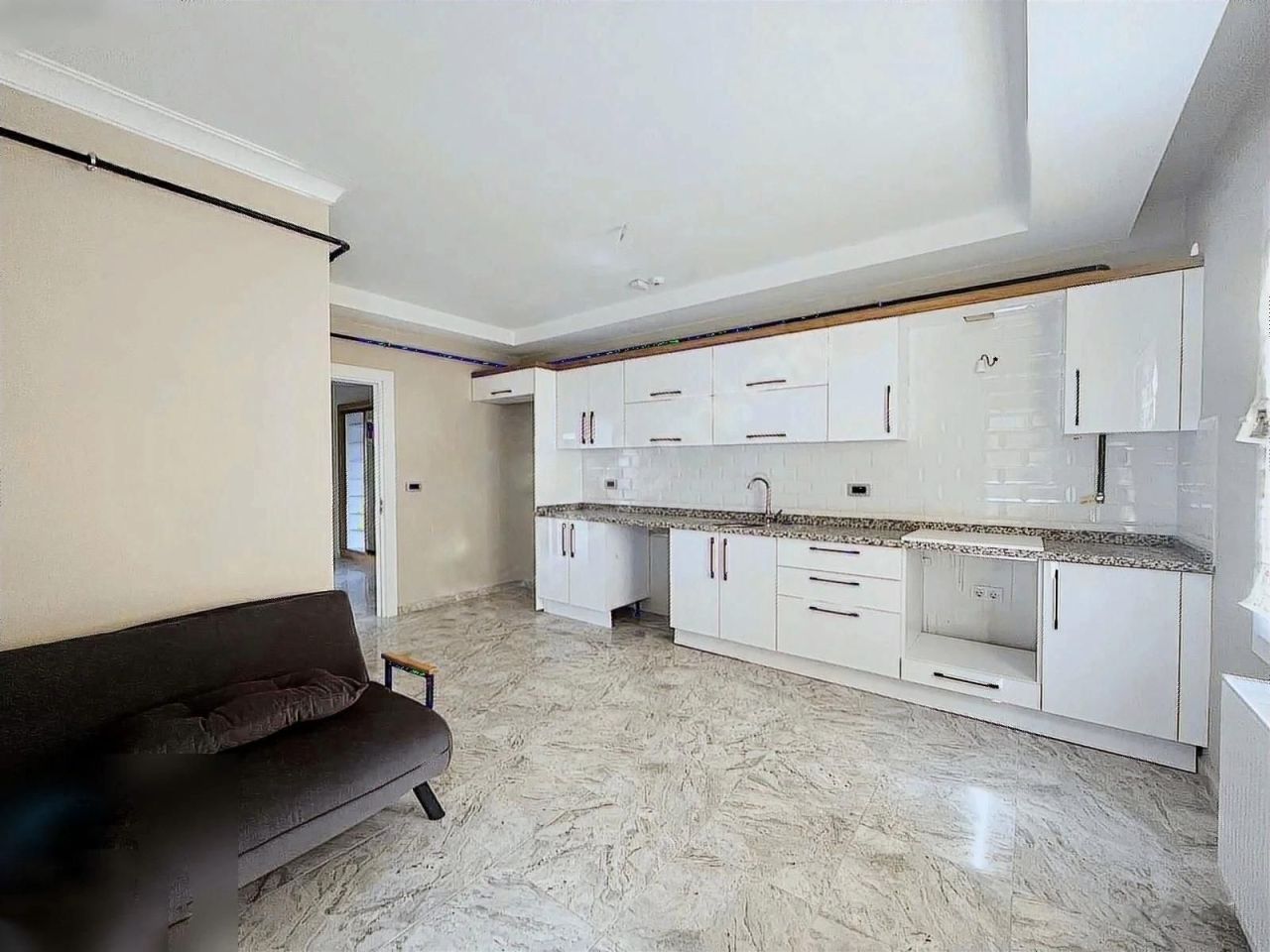 Квартира в Мерсине, Турция, 145 м² - фото 1