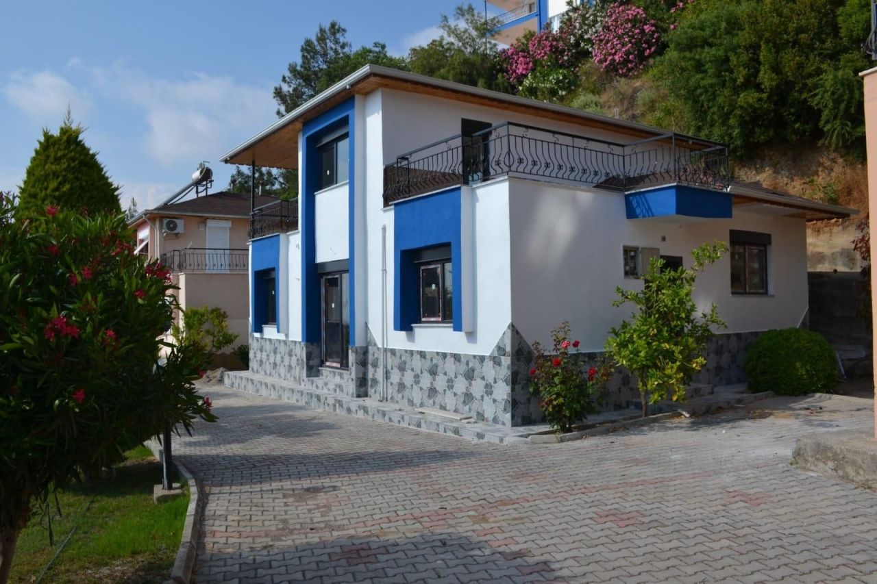 Квартира в Алании, Турция, 160 м² - фото 1