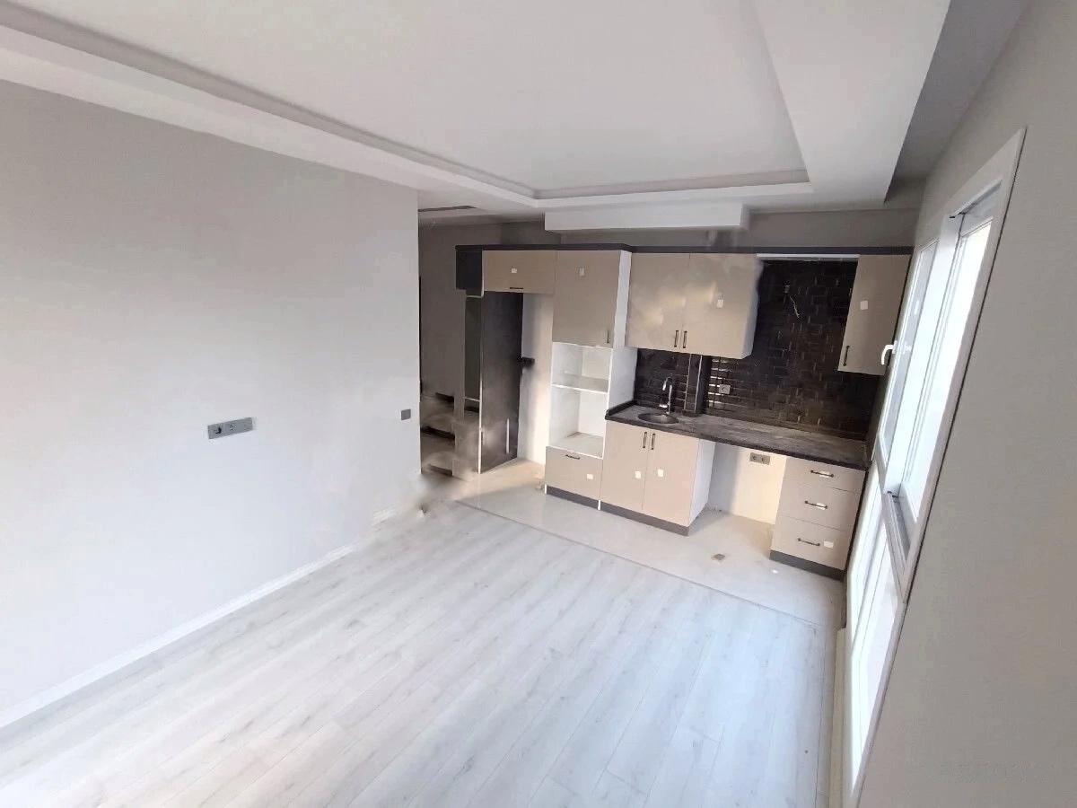 Квартира в Мерсине, Турция, 45 м² - фото 1