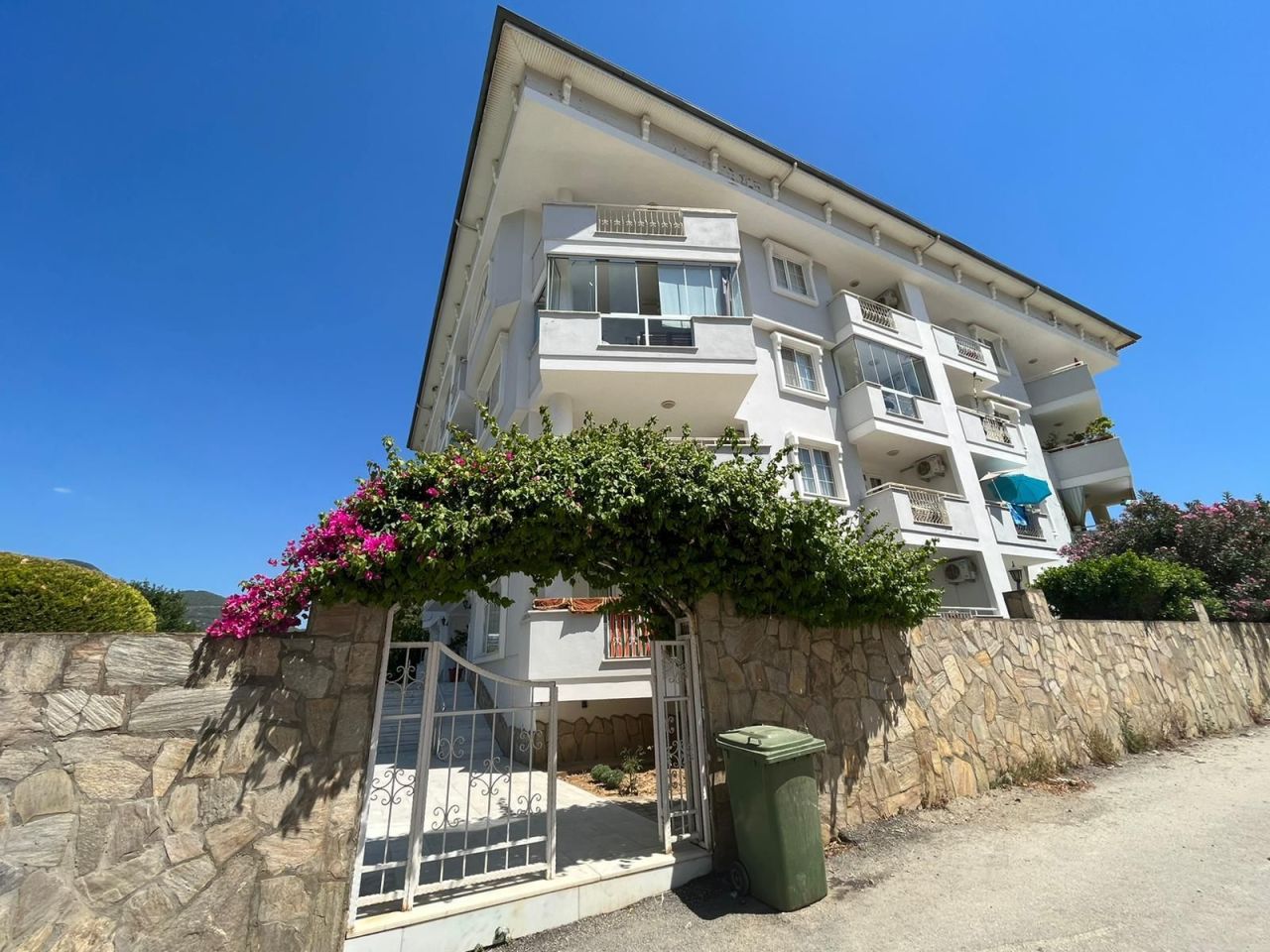 Квартира в Алании, Турция, 250 м² - фото 1