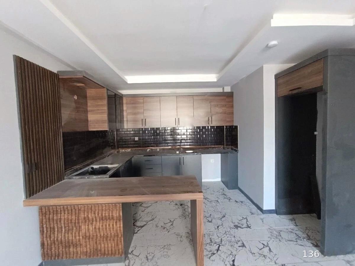 Квартира в Мерсине, Турция, 100 м² - фото 1