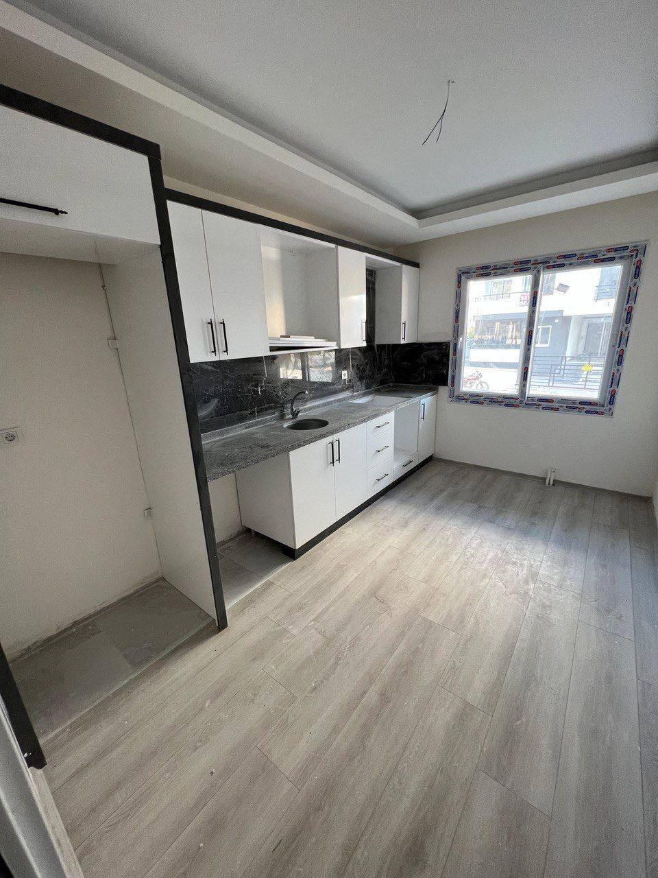 Квартира в Мерсине, Турция, 130 м² - фото 1
