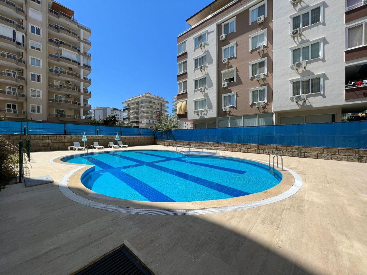 Квартира в Алании, Турция, 120 м² - фото 1