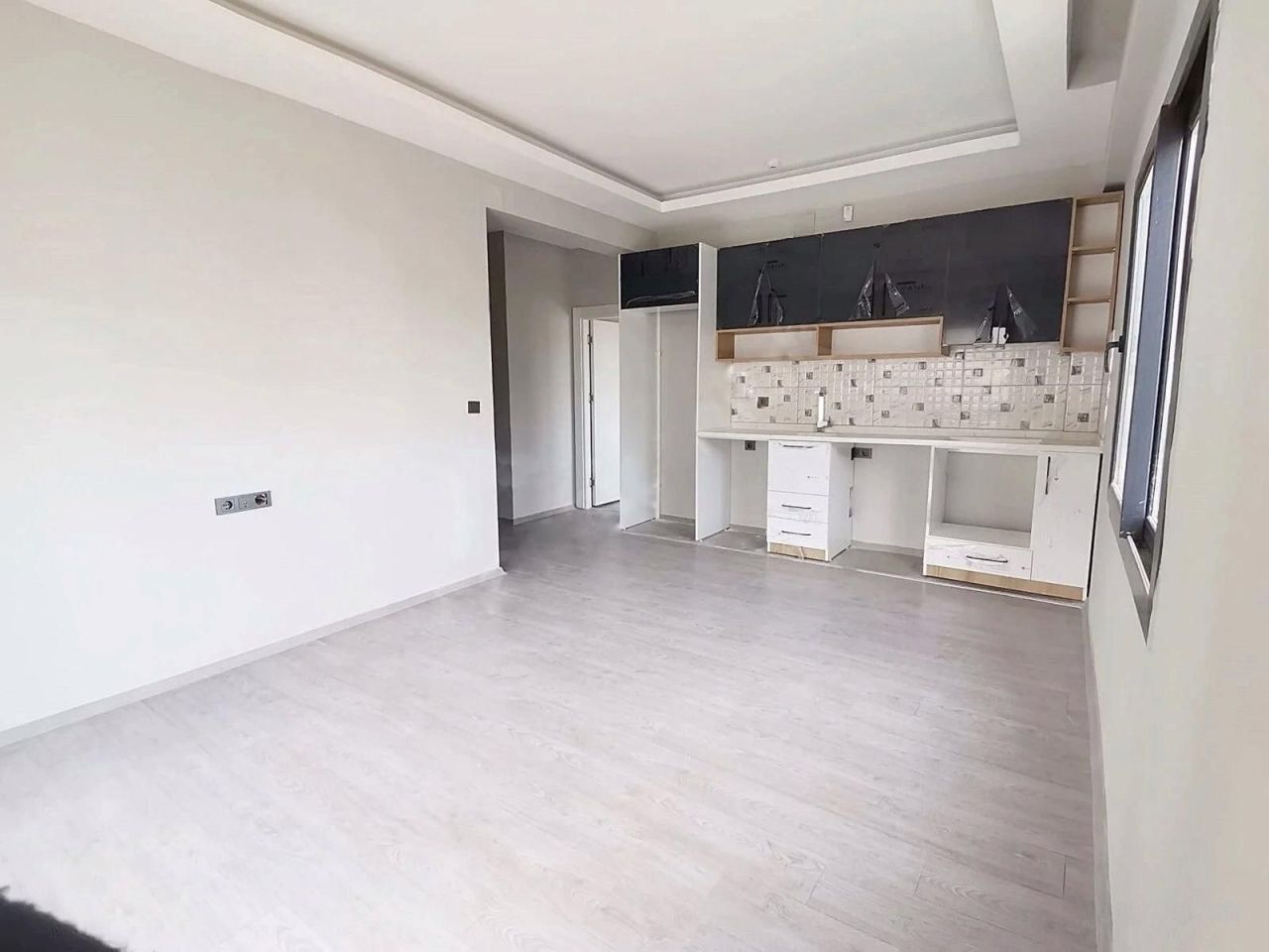 Квартира в Мерсине, Турция, 55 м² - фото 1