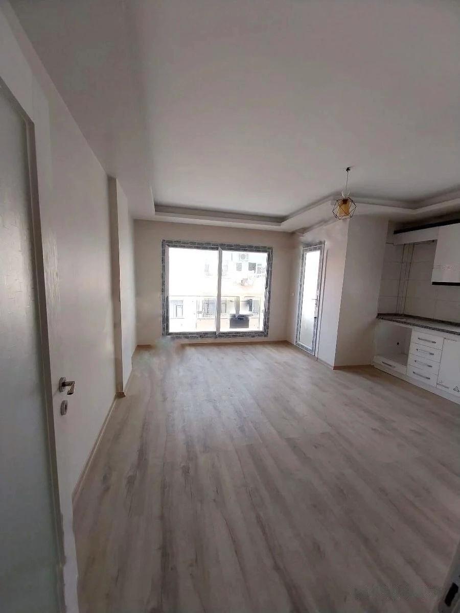 Квартира в Меркезе, Турция, 90 м² - фото 1
